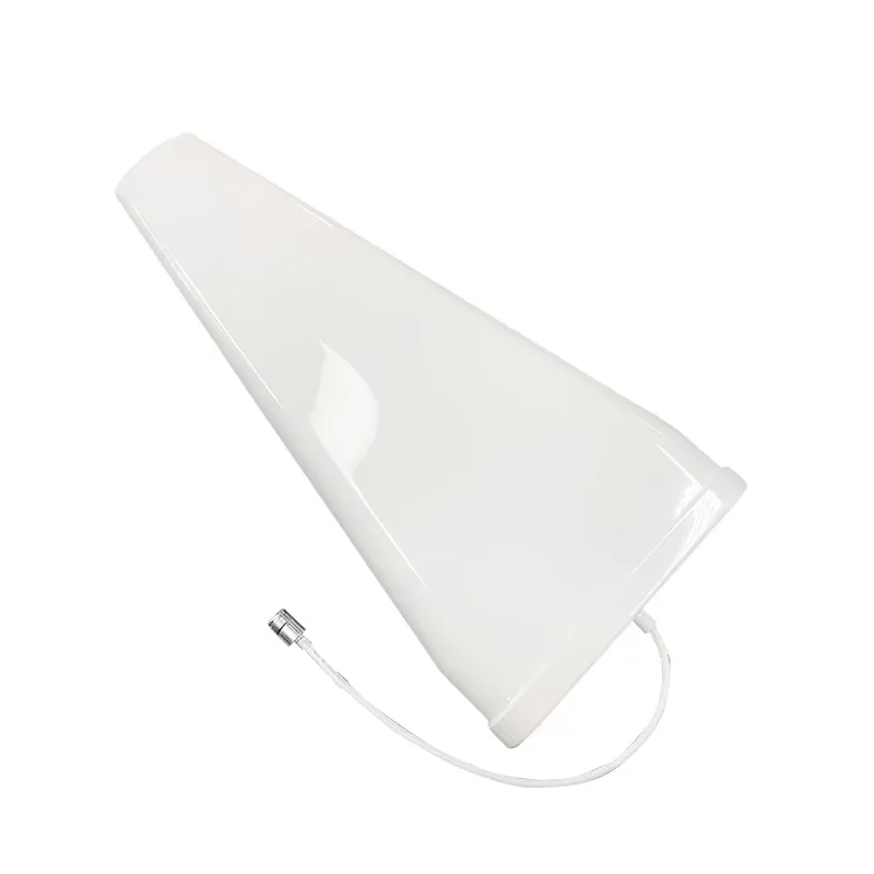 High Gain 698-4000MHz Yagi Panel Antenna 10dBi 12dBi 50W Log Periodic Antenna