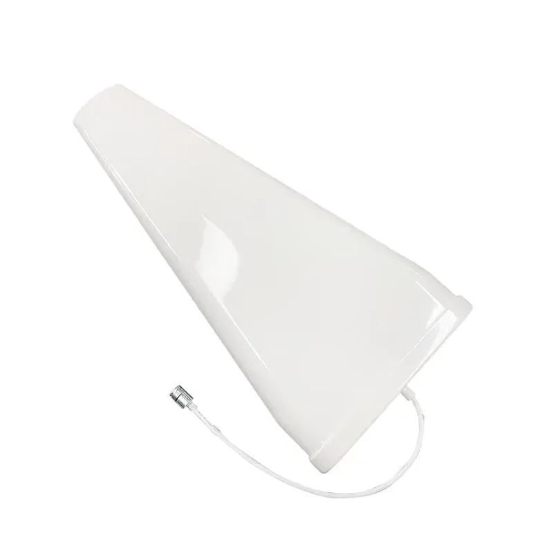 High Gain 698-4000MHz Yagi Panel Antenna 10dBi 12dBi 50W Log Periodic Antenna