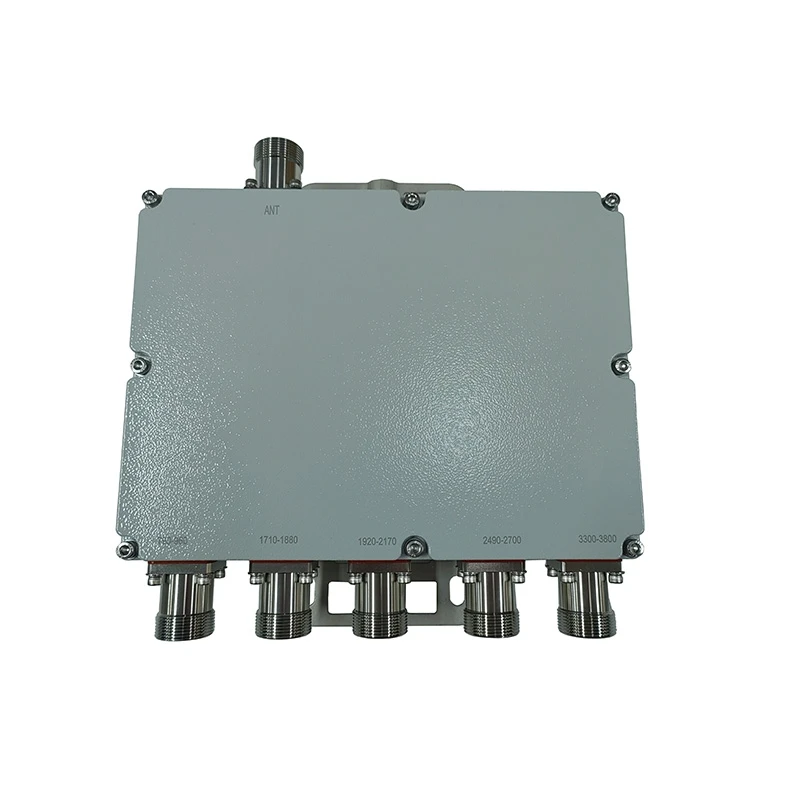 Manufacturer Supple UHF 698-960/1710-2170/2400-2700/3300-3800MHz Quadplexer Combiner with 