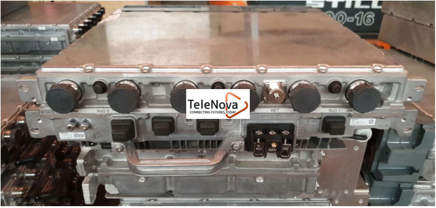 Airscale FXDB 472573A RRU Telecom Parts Product