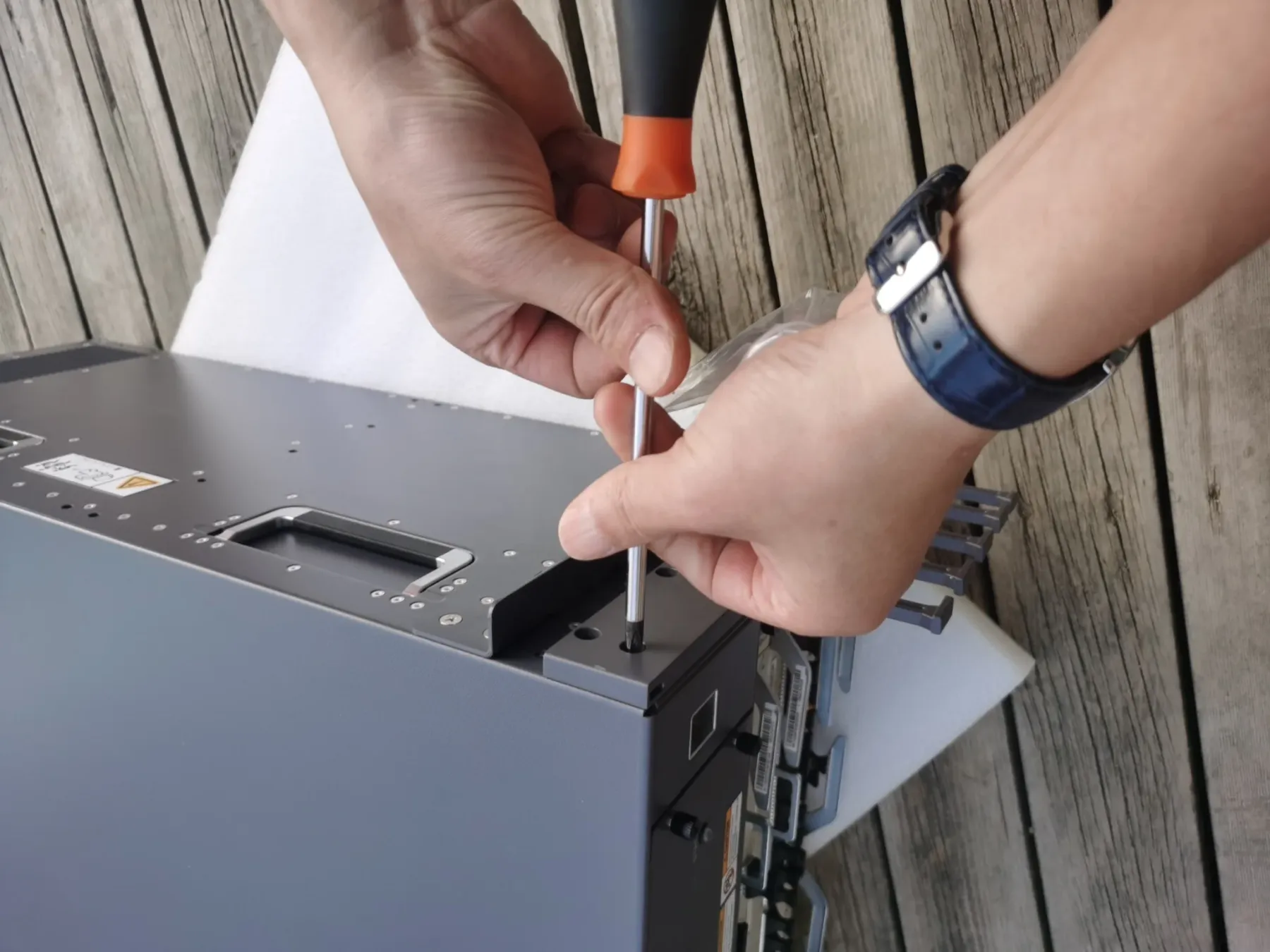 03032RNP HW NE40E-M2K CR5D0E5XMF90 2x50GE-QSFP28 2-Port 50GBase/1-Port 100GBase-QSFP28 Physical Interface CardPIC-boxintelecom