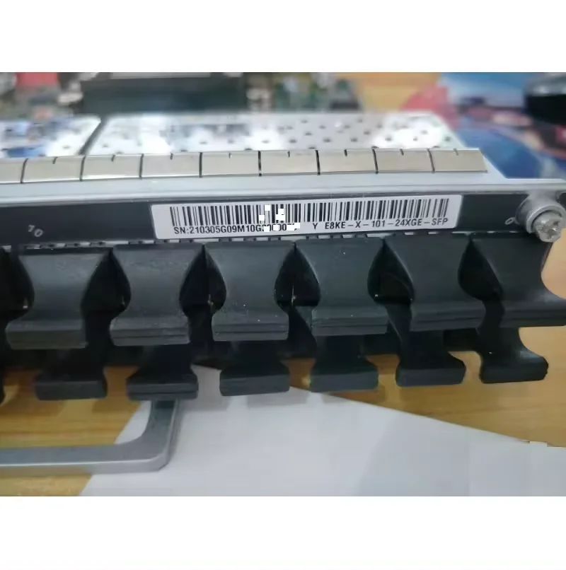 03057022 Enterprise Eudemon8000E E8KE-X-3X40GE-QSFP+ firewall 1