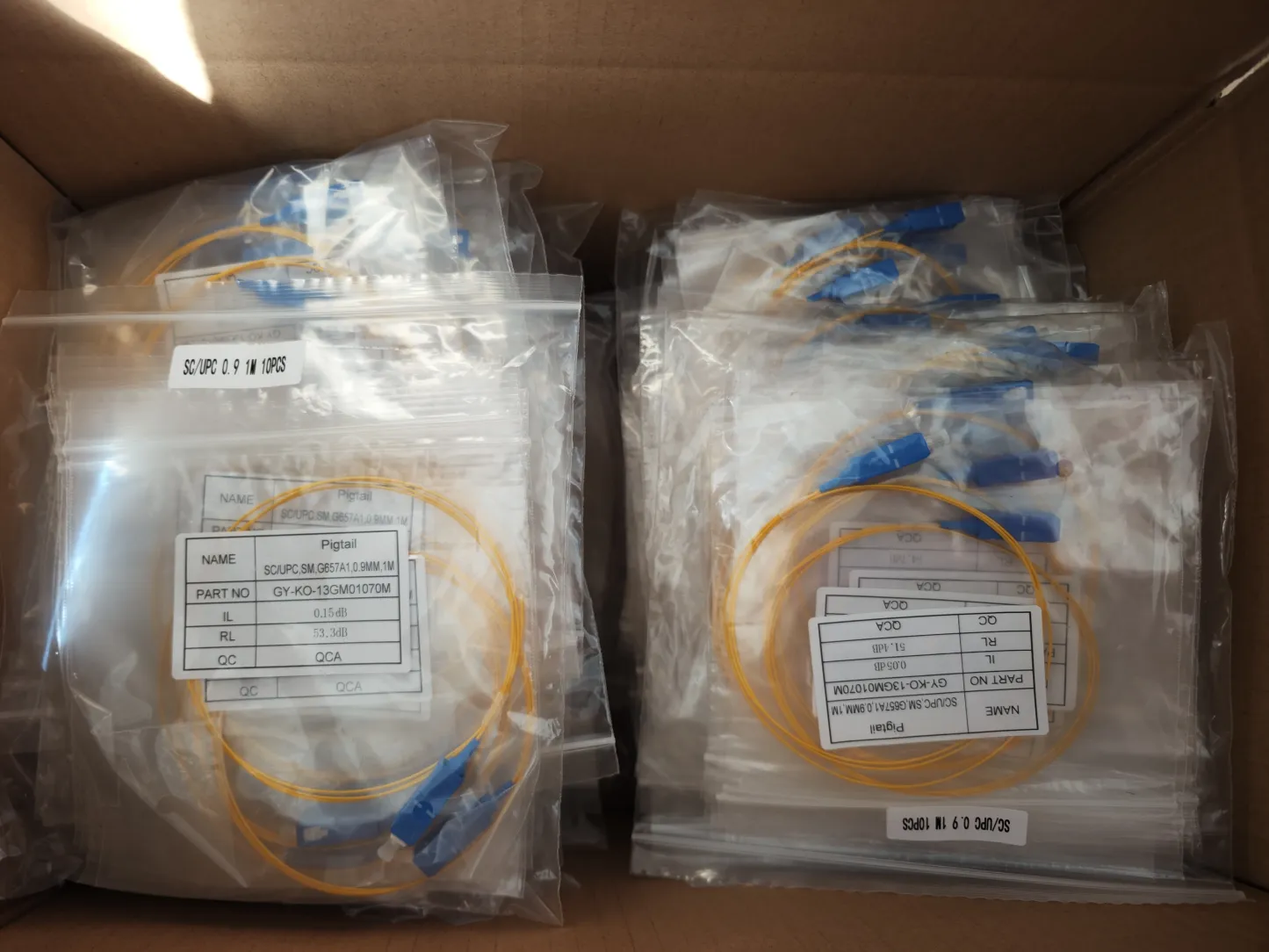 High Quality Indoor Single Mode Simplex Fiber Optic Patch Cord Drop Cable with SC/APC Pigtail SC