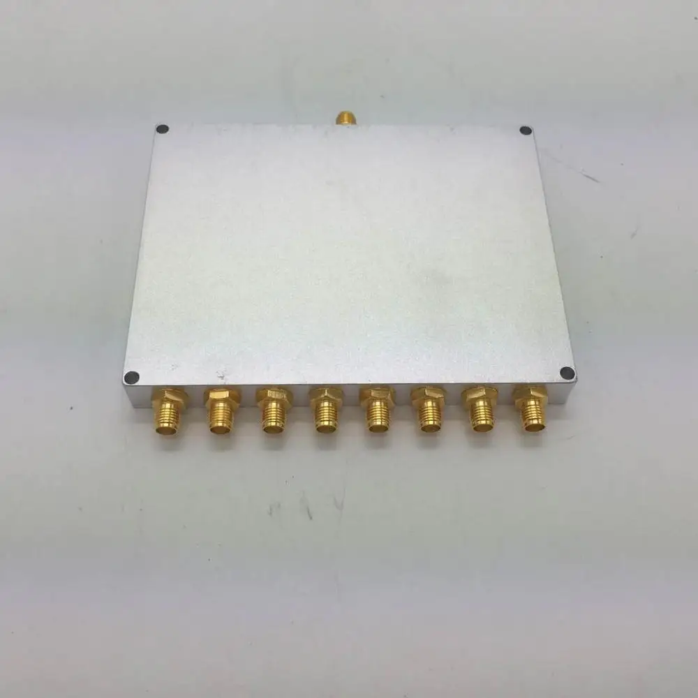 8 Way Power Splitter 0.6-6GHz 50W N  sma female Telecom