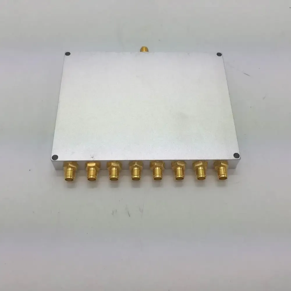 8 Way Power Splitter 0.6-6GHz 50W N  sma female Telecom