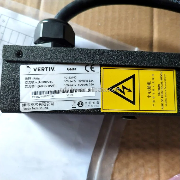 1P Geist C1650L F0132152 220V 32A 16A Single Phase Input Switch Power Distribution Unit Basic Mount Rack PDU 3