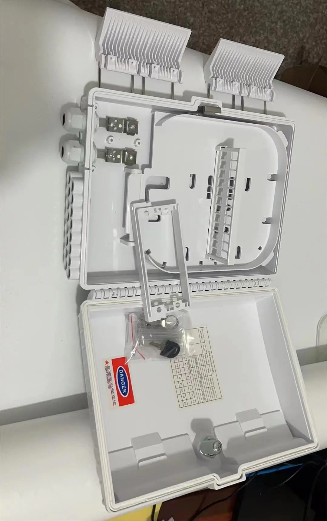 FTTH Terminal NAP Box with 1x16 port ftth fiber optic distribution box-boxintelecom
