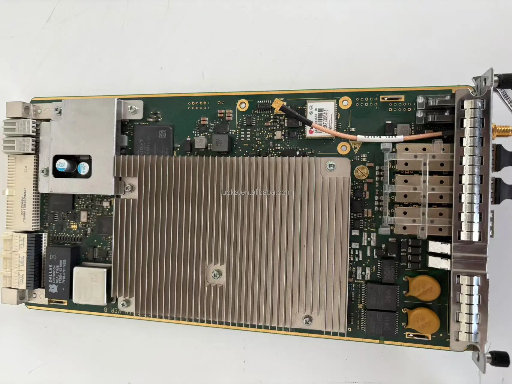 UMPTe5 Base Station Baseband Unit WD2DUMPTe5 BBU3900/BBU3910/BBU5900 for RRU Wireless Infrastructure Devices 2