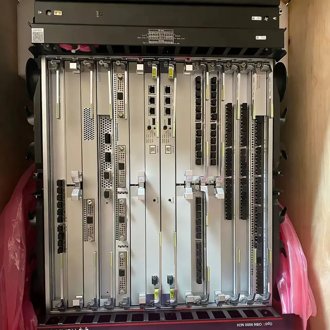 CloudEngine S12700E-4 S12700E-8 S12700E-12 03030NWB EH1D200CMU00 Centralized Monitoring Board-boxintelecom