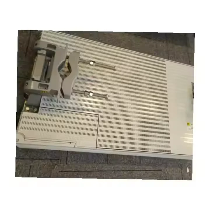 AAU5639 2600A 64T64R WDTMQTRA49JI 02312RBA 5G Network RRU 256QAM 64QAM Modulation Dual-Polarized 200W Pole Wall Mounting Rugged-boxintelecom