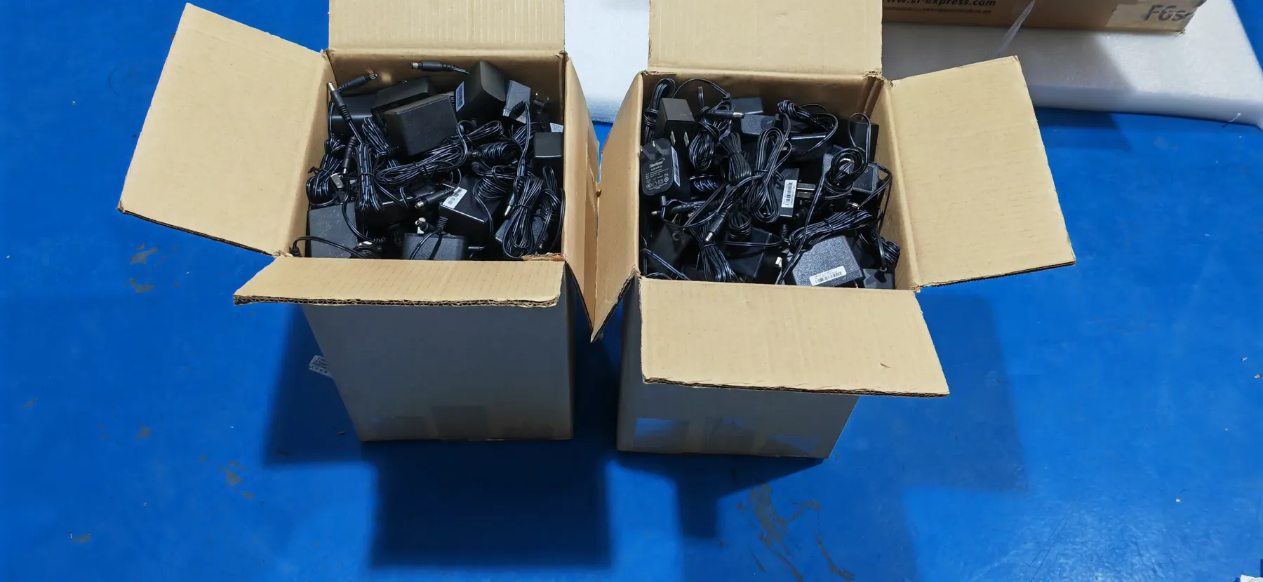 12V 1A 2A Used High Quality Original Cheap ONU ONT WiFi Router Adapter-boxintelecom