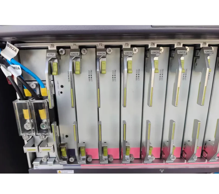 OSN9800 N24 LQCPF TN11LQCPF16 TN11LQCPT16 TN11LQCPT15 4*100Gbit/s or 16*10Gbit/s Service Programmable Wavelength Conversion