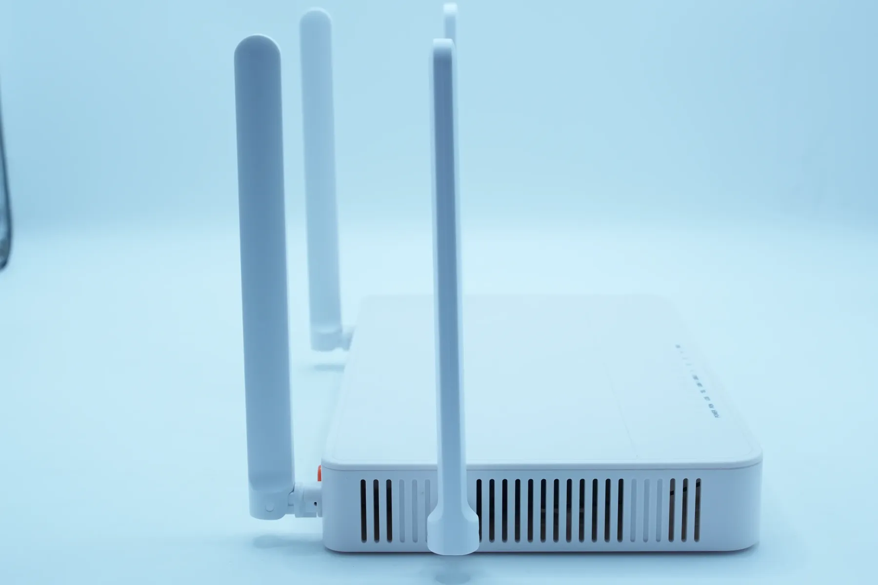 Dual Band WiFi ONU HG6821M XPON GPON EPON 4GE+1POTS+2USB+2.4G&5G AC1200 WiFi 5 Same As EG8145V5 F670L-boxintelecom