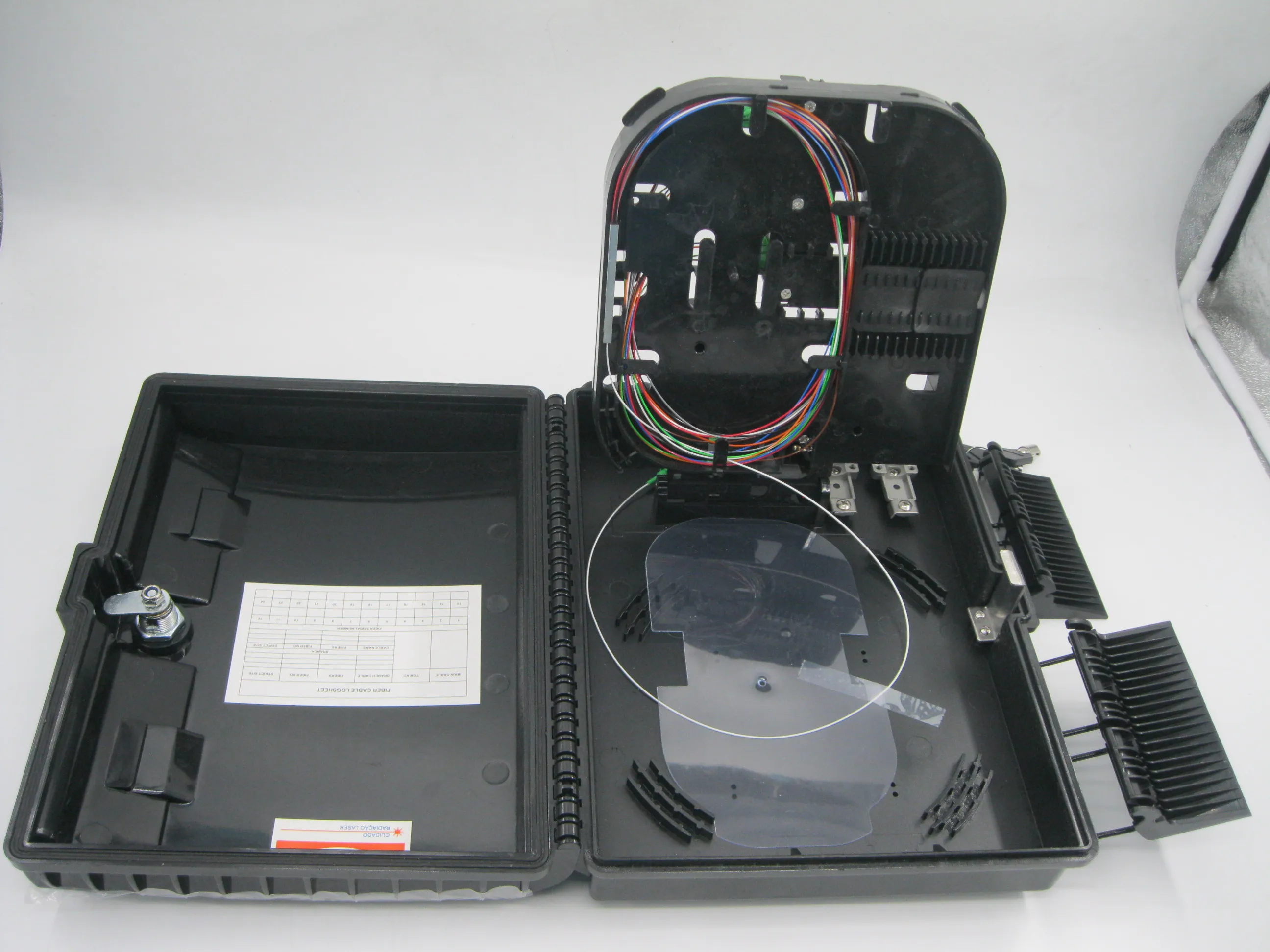 factory price PC ABS 16 Port FAT FBD ANATEL CTO ftth 16 port plc splitter box fiber termination box