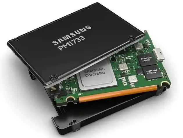 Wholesale Hard of DELL Version for Server PM1733 1.92T U.2 2.5-Inch Enterprise Solid State