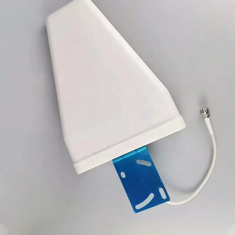 Monopole log-period antenna 800-3800mhz waterproof directional outdoor LPDA antenna for GSM Wifi 2G 3G 4G mobile repeators-boxintelecom