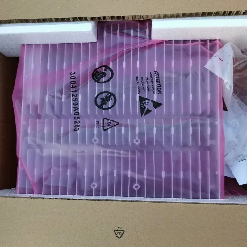 Wireless Communication Equipment Base Station RRU5309 Remote Radio Unit Working UMTS LTE SMR Scenarios 48V 2T4R 02311TVV-boxintelecom