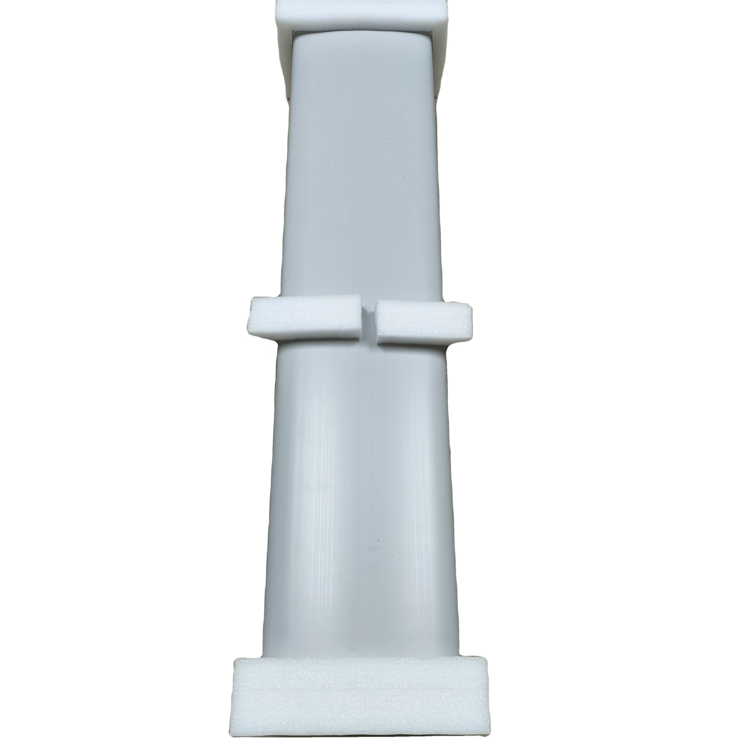 Multi-band Outdoor Wireless Base Station Antenna 750 - 5900 MHz-boxintelecom
