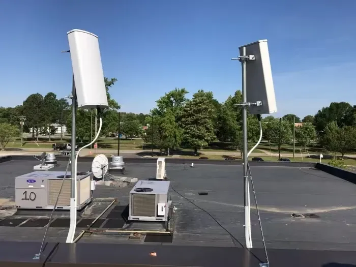 High Gain Base Station Antenna 2  Pol 790~960MHz 65°15dBi 0°~14° Integrated RCU Antenna fo