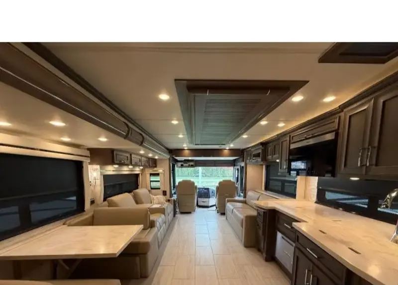 2026 Newmar Ventana 4037 Class a Diesel Aluminum Motorhome with 3 Slides 4-6 Passengers 35,600 Lbs-boxintelecom