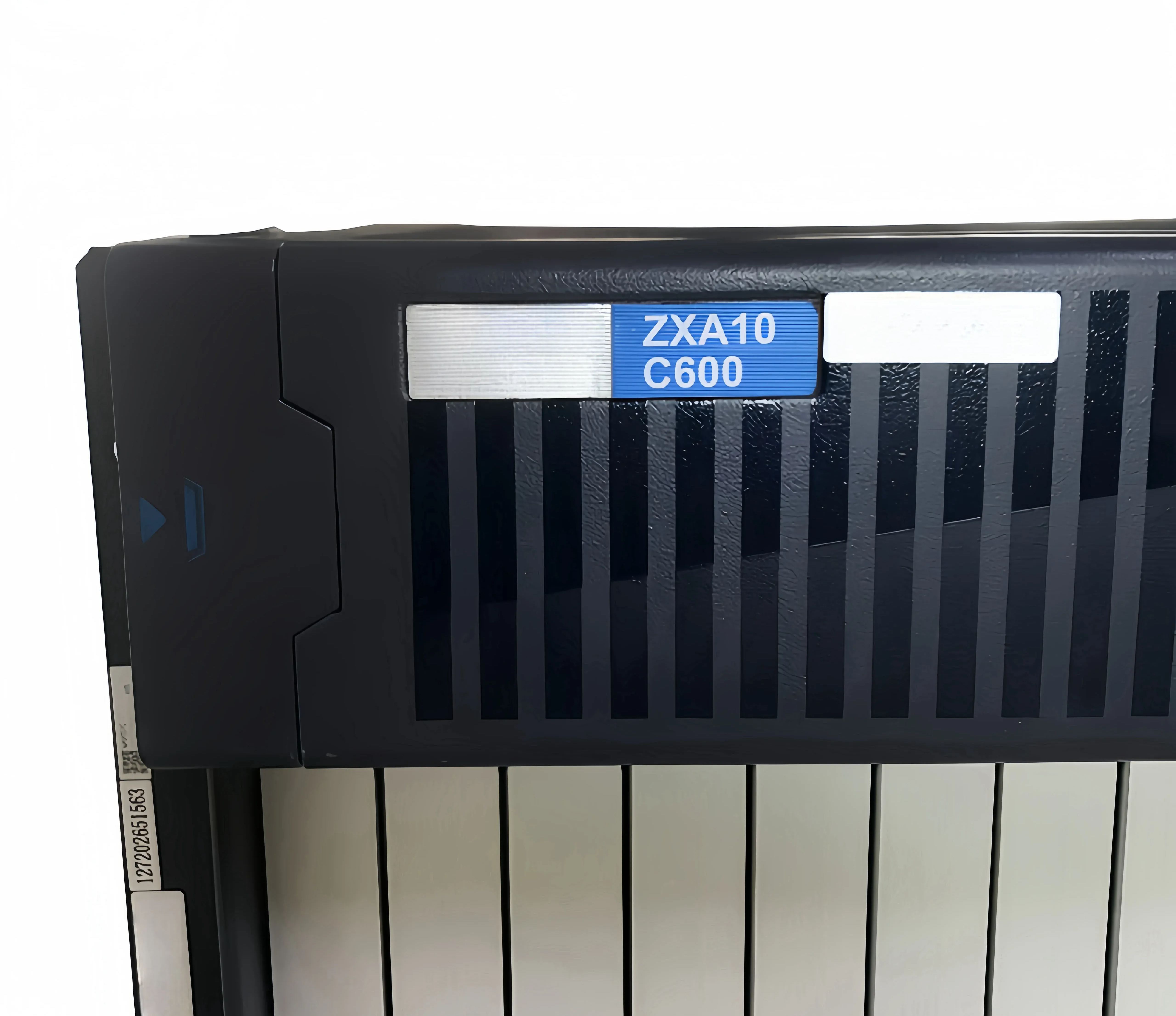 ZXA10 C600 GPON EPON XG-PON XGS-PON 10G OLT Large Capacity Optical Access Equipment With15/17 Slots