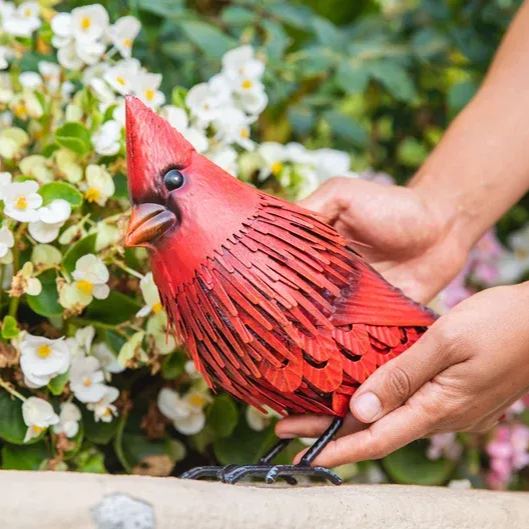 Metal Cardinal Garden Decor