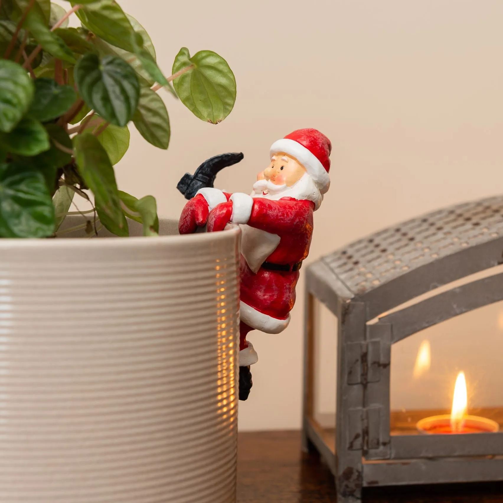 Handmade Christmas Flower Pot Buddy | Hand Painted Art