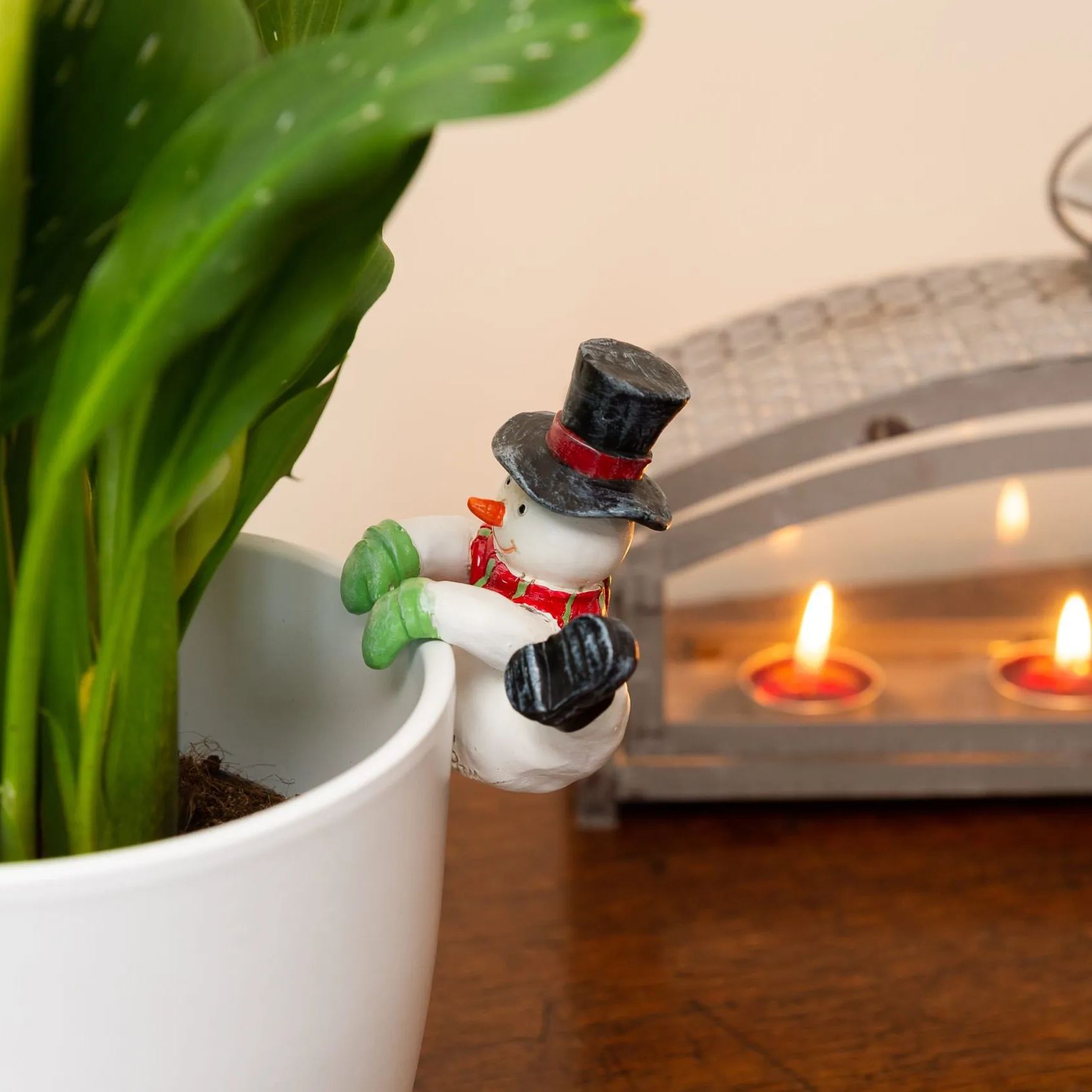 Handmade Christmas Flower Pot Buddy | Hand Painted Art