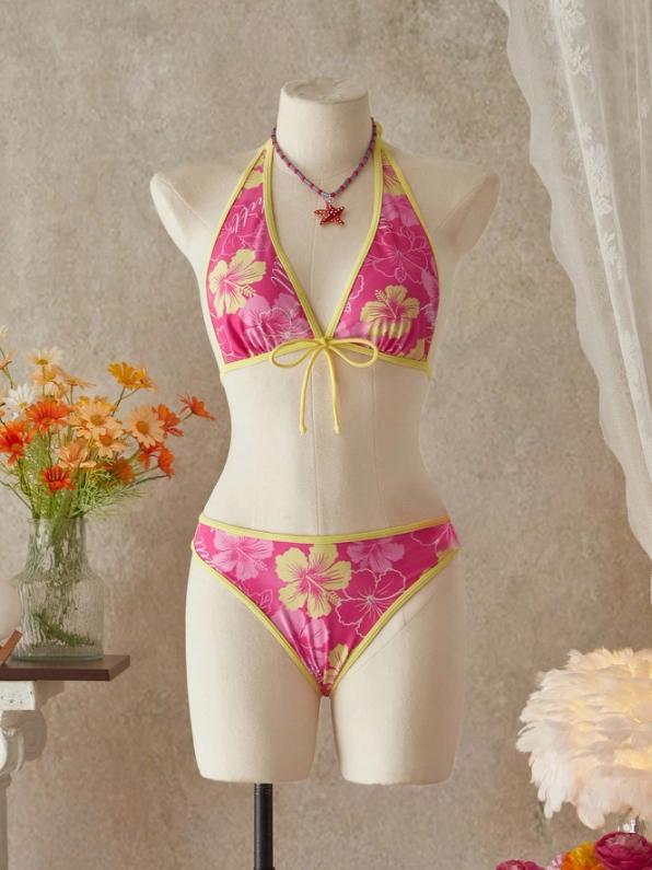 Women's Floral Print Halter Bikini Set, Casual Style Swimsuit for Summer Beach, Festival and Vacation, Fitted Swim Top & Swim Panty & Skirt Three-Piece Set, Bikini Outfits, Floral Print Bikinis, Floral Print Swimsuits Women's Floral Print Halter Bikini Set, Casual Style Swimsuit for Summer Beach, Festival and Vacation, Fitted Swim Top & Swim Panty & Skirt Three-Piece Set, Bikini Outfits, Floral Print Bikinis, Floral Print Swimsuits
