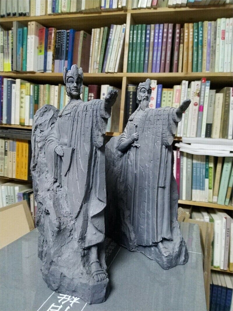 Third Gate of Gondor Argonath Statue Bookends
