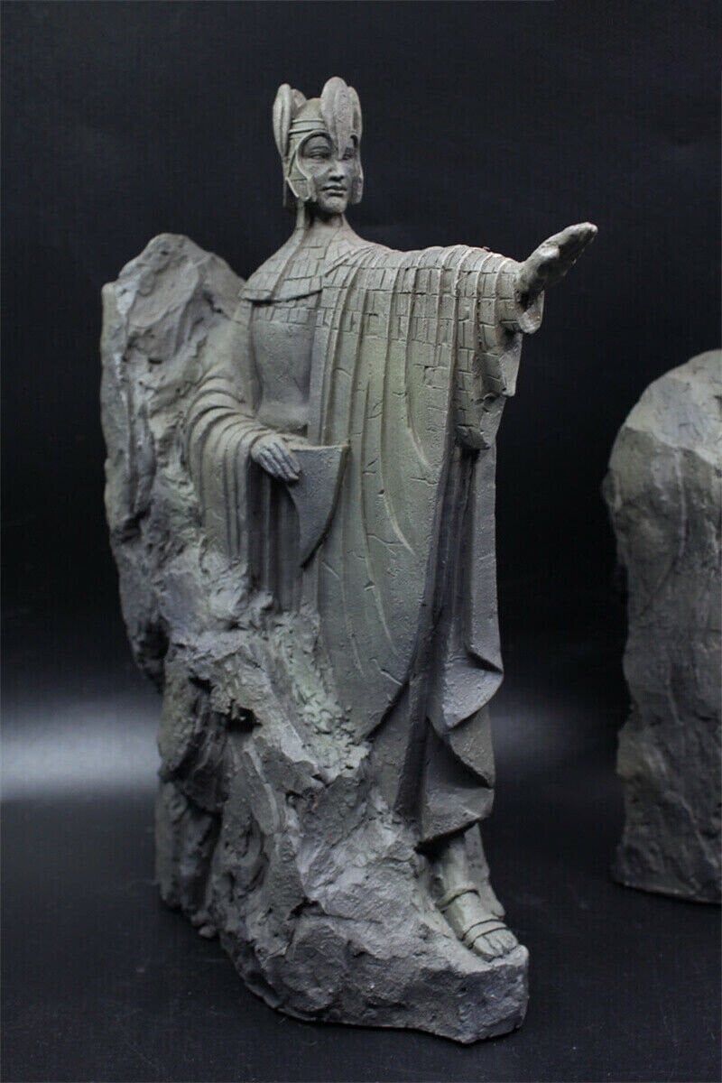 Third Gate of Gondor Argonath Statue Bookends