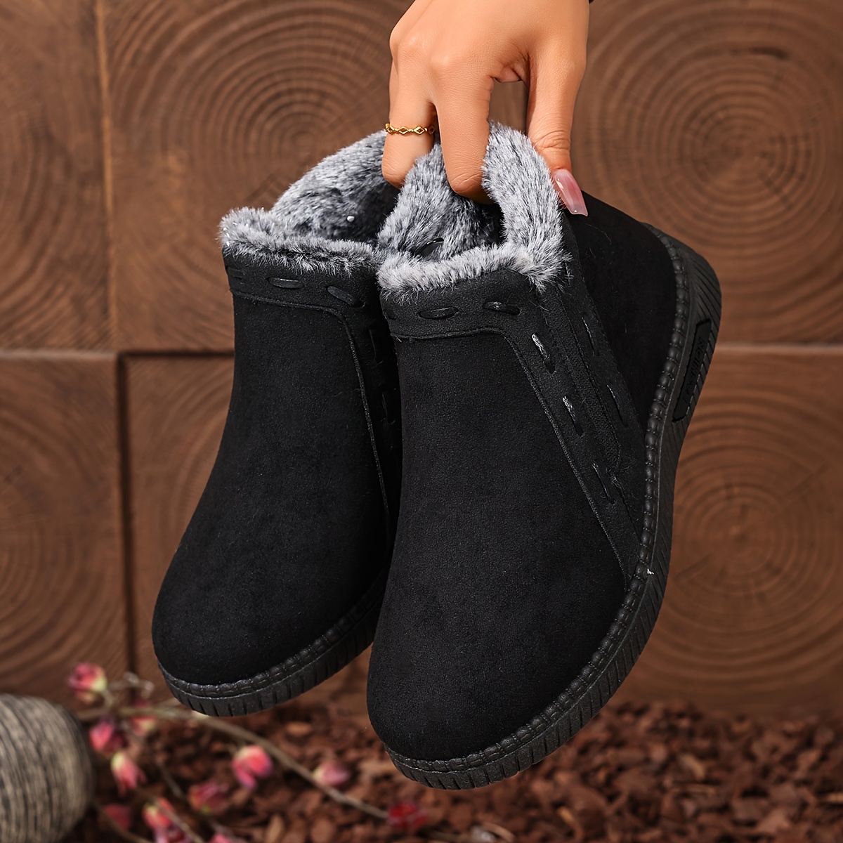 Women’s Winter Comfort Shoes – Easy-On Casual Shoes with Zipper Closure