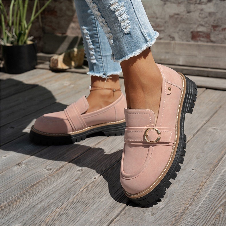 Women’s Vintage Comfort Loafers – Supportive Thick Sole with Classic Buckle Detail