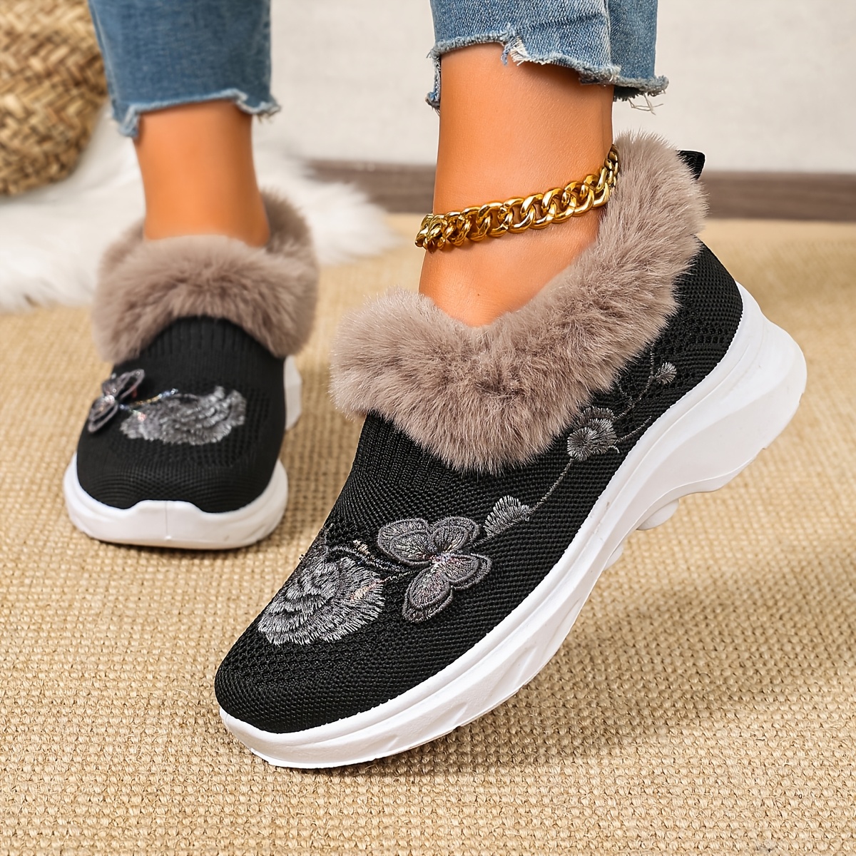 Women’s Warm Winter Comfort Shoes – Lightweight Plush-Lined Walking Shoes