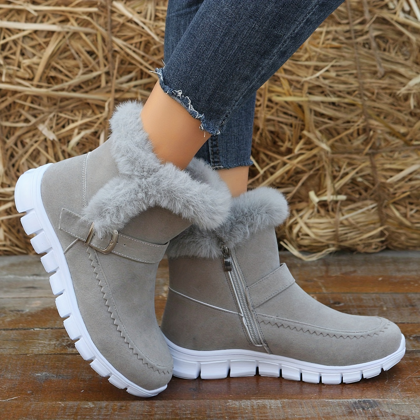 Women’s Comfortable Winter Ankle Boots – Warm Plush-Lined Boots with Thick Sole & Easy Side Zipper