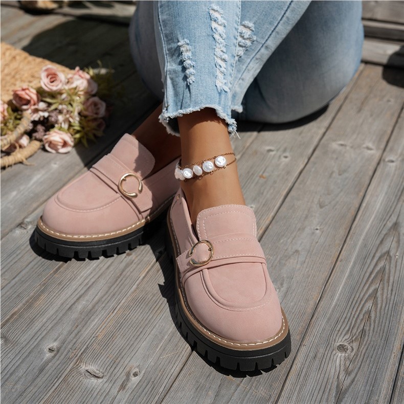 Women’s Vintage Comfort Loafers – Supportive Thick Sole with Classic Buckle Detail
