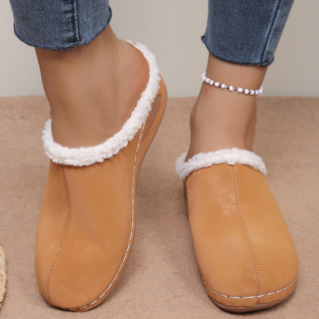 Women’s Warm Slip-On Winter Shoes – Soft Lining, Lightweight & Supportive
