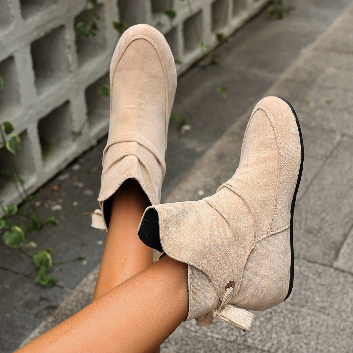 Women’s Vintage Bow Ankle Boots –Comfortable  Lace-Up Flat Shoes for Fall & Winter