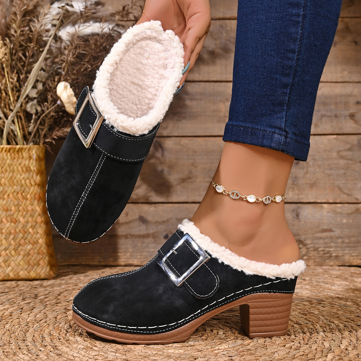 Women’s Vintage Plush-Lined Mules – Cozy Slip-On Shoes for Fall & Winter