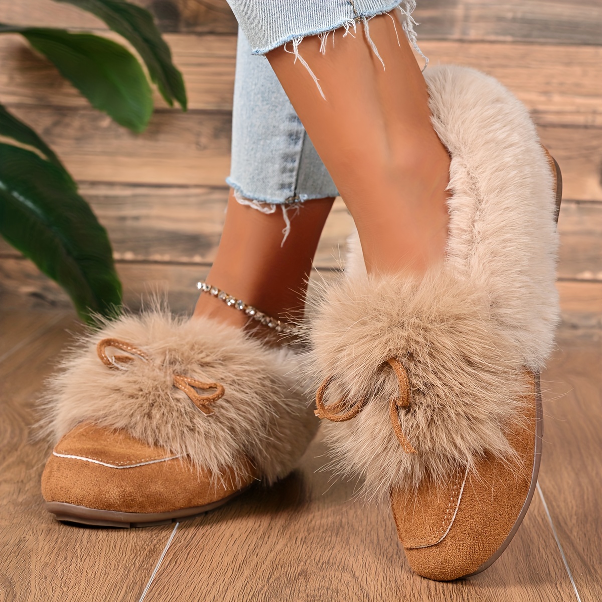 Women's Plush Slip-On Slippers with Bow - Winter Indoor/Outdoor House Shoes
