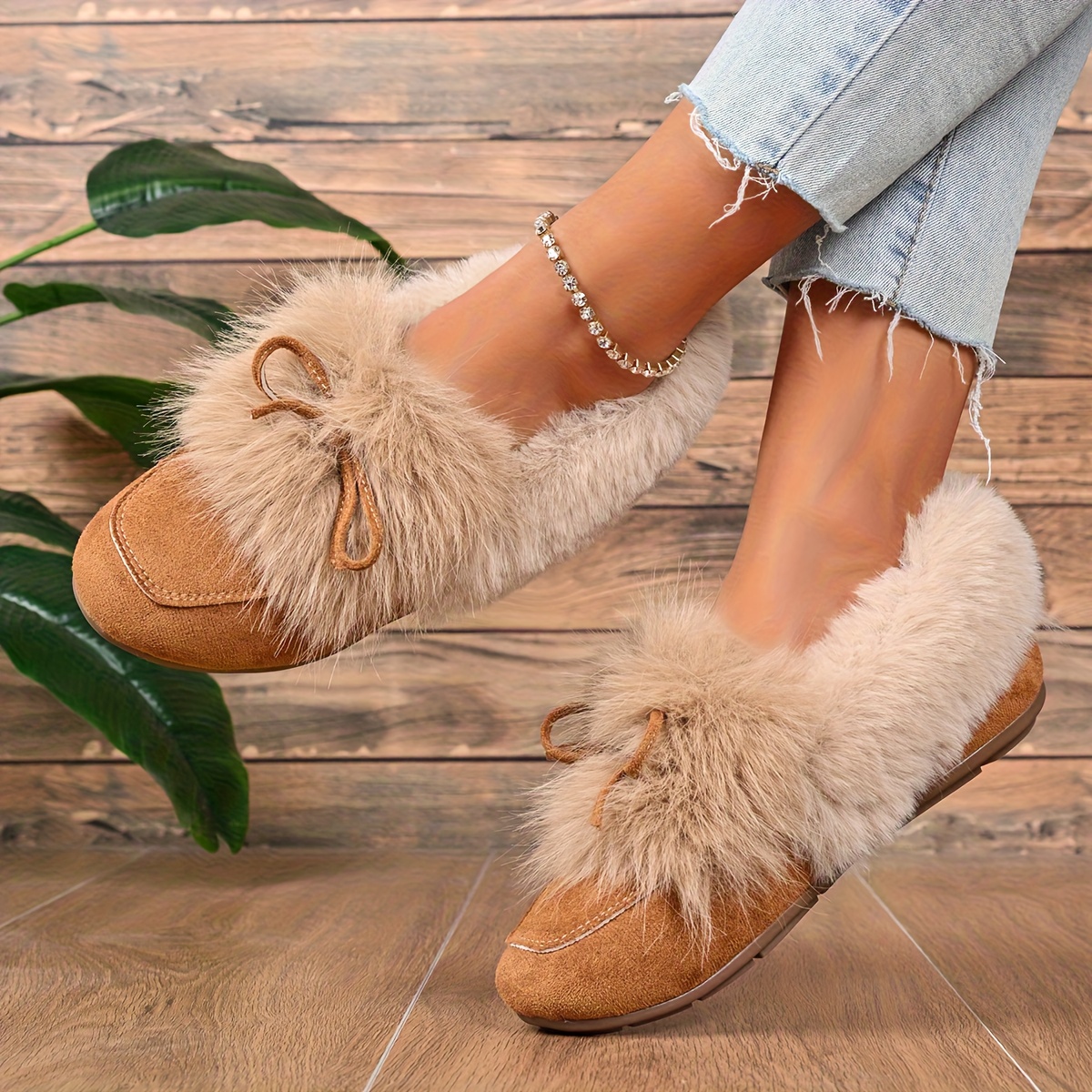 Women's Plush Slip-On Slippers with Bow - Winter Indoor/Outdoor House Shoes