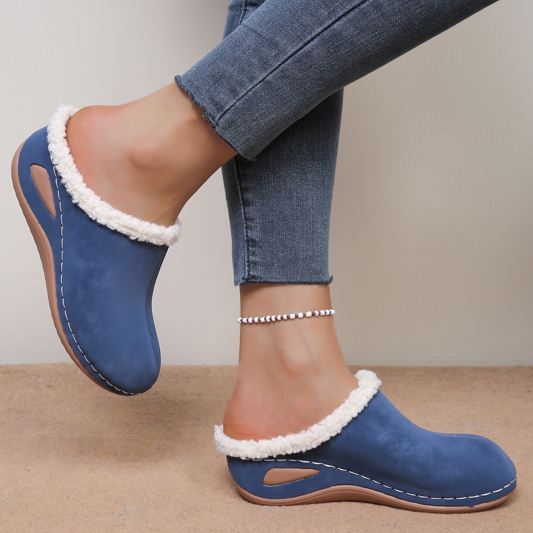 Women’s Warm Slip-On Winter Shoes – Soft Lining, Lightweight & Supportive