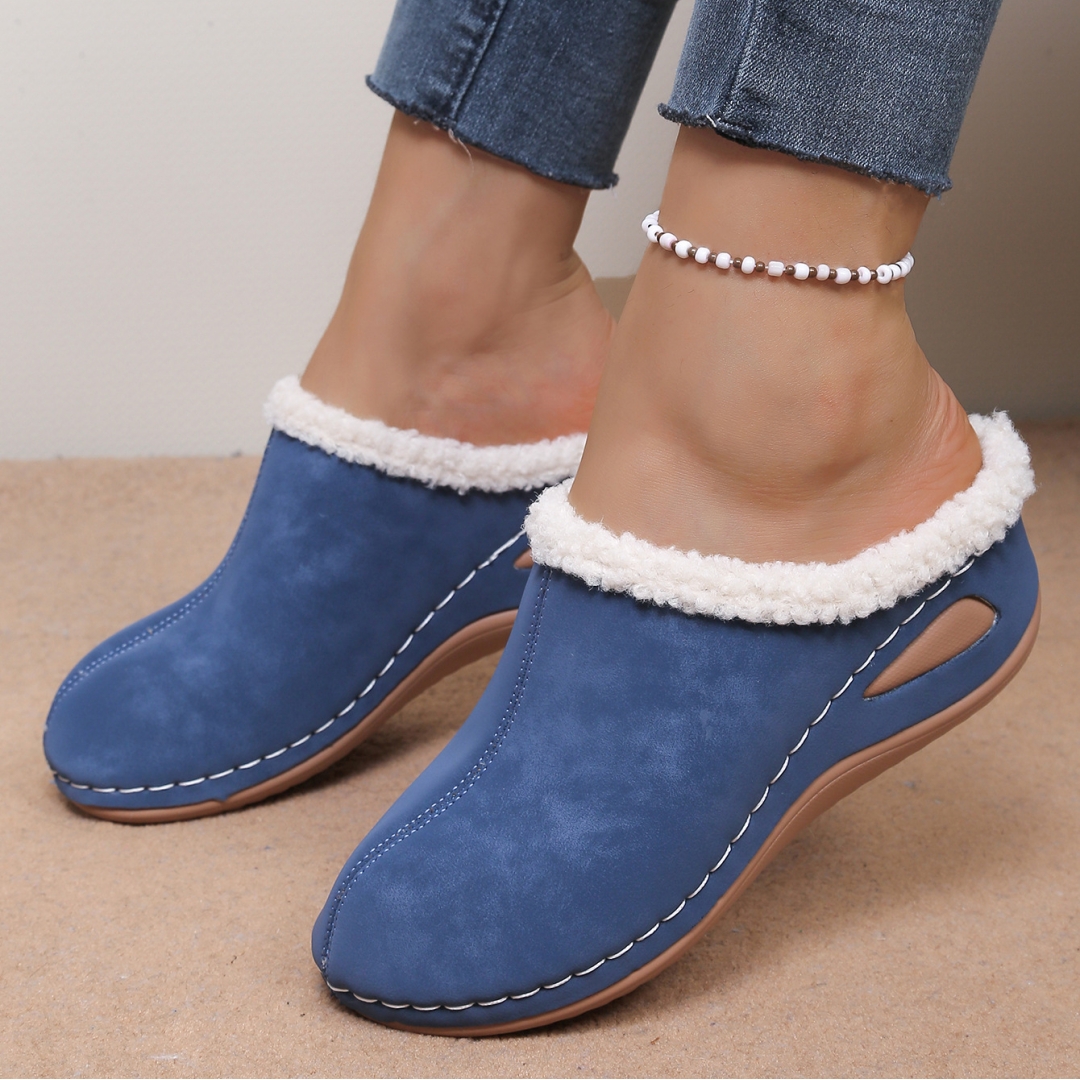 Women’s Warm Slip-On Winter Shoes – Soft Lining, Lightweight & Supportive