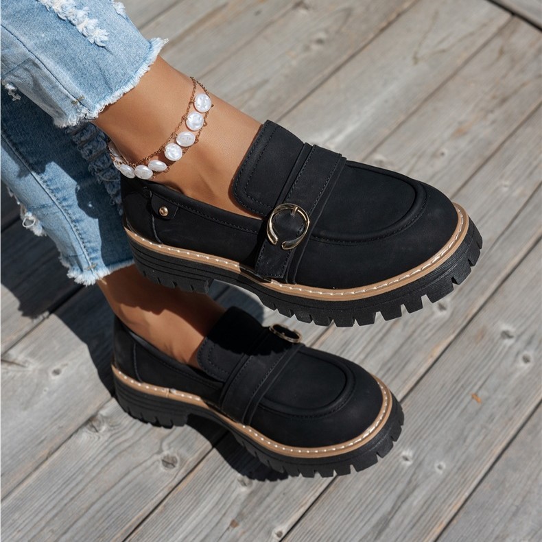 Women’s Vintage Comfort Loafers – Supportive Thick Sole with Classic Buckle Detail