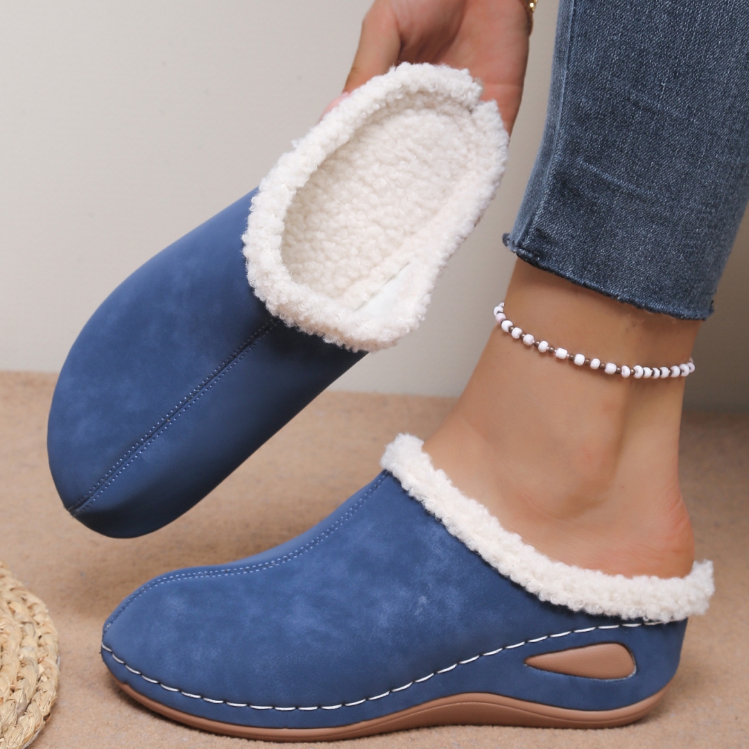 Women’s Warm Slip-On Winter Shoes – Soft Lining, Lightweight & Supportive