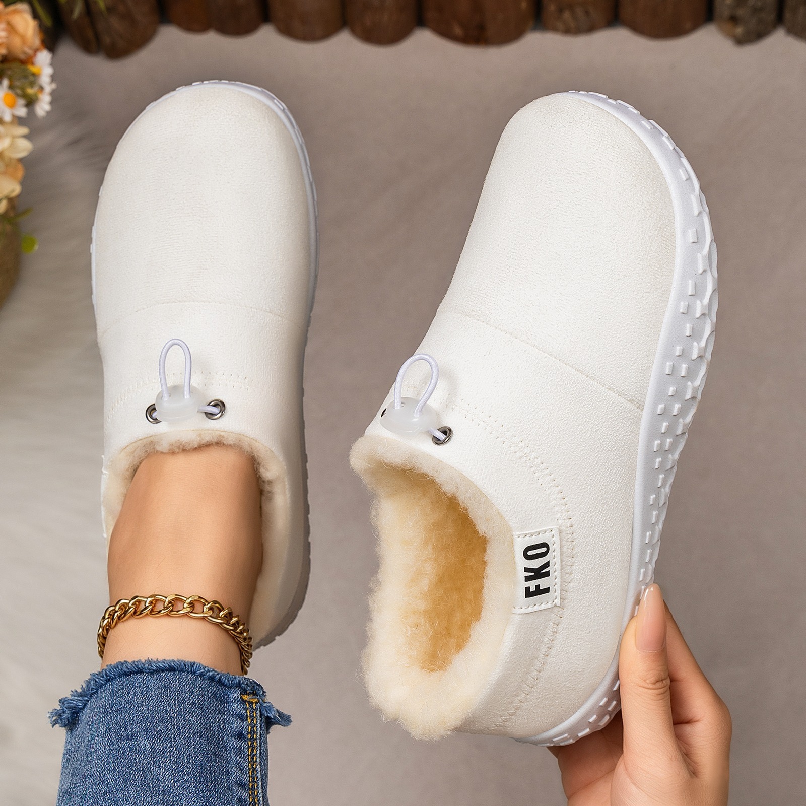Women’s Warm Plush-Lined Mules – Warm, Comfortable & Non-Slip Winter Shoes