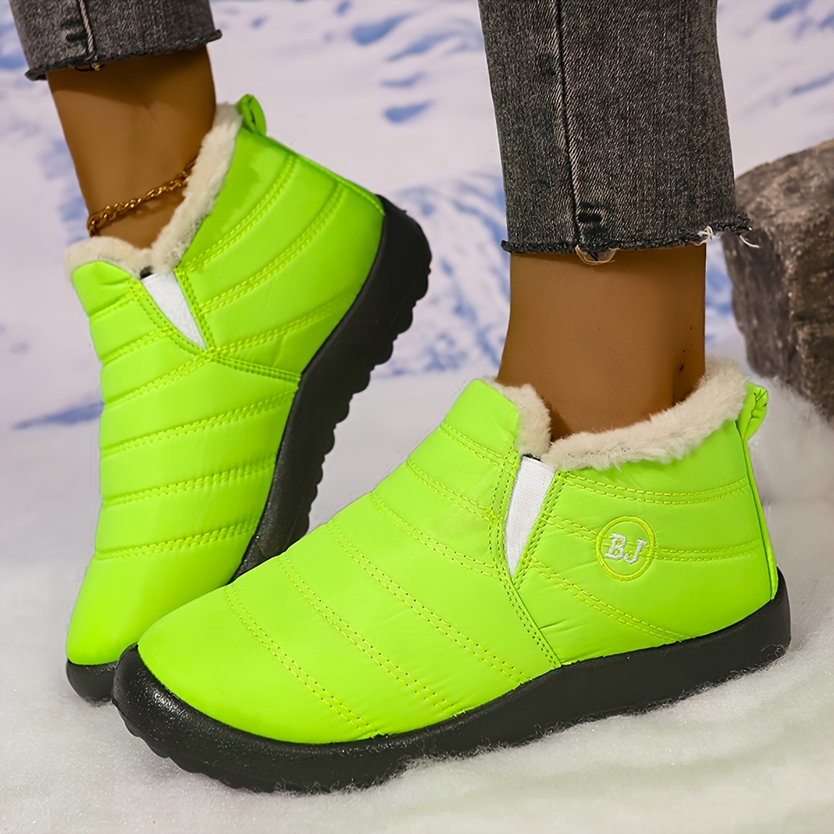 High Quality Women's Winter Boots - Slip-On Ankle Snow Boots with Fleece