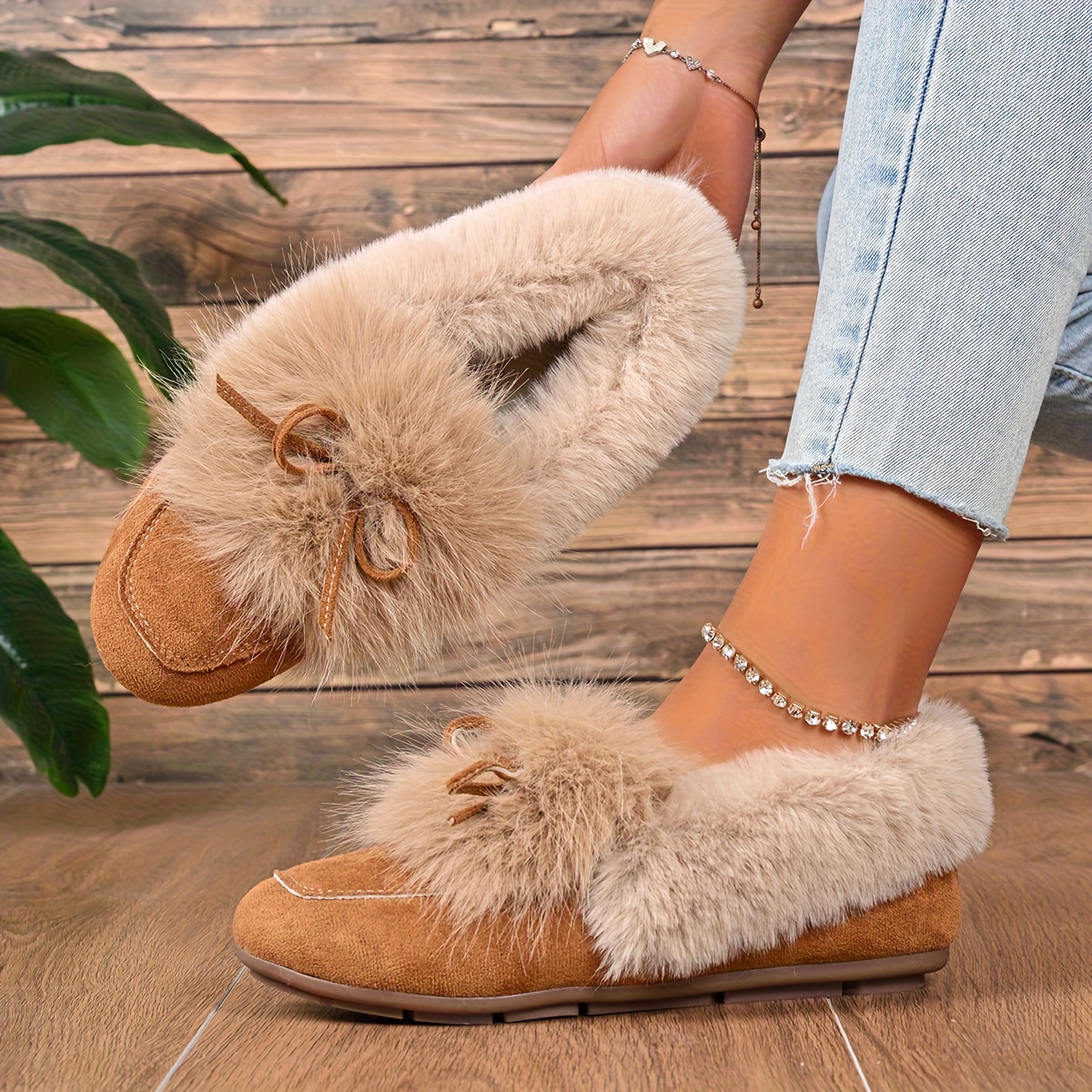 Women's Plush Slip-On Slippers with Bow - Winter Indoor/Outdoor House Shoes