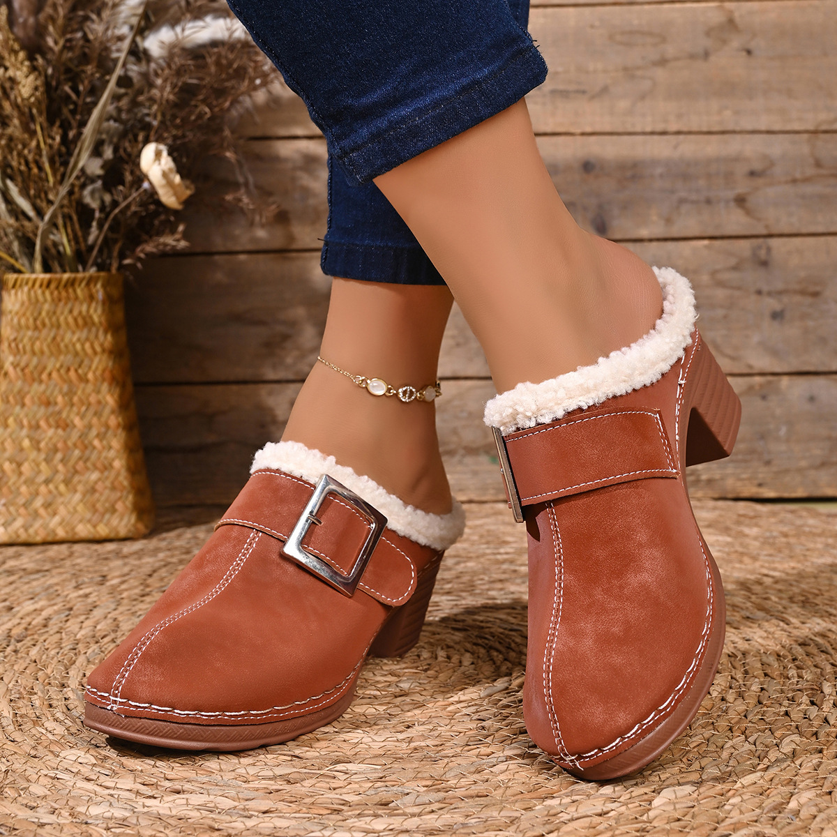 Women’s Vintage Plush-Lined Mules – Cozy Slip-On Shoes for Fall & Winter