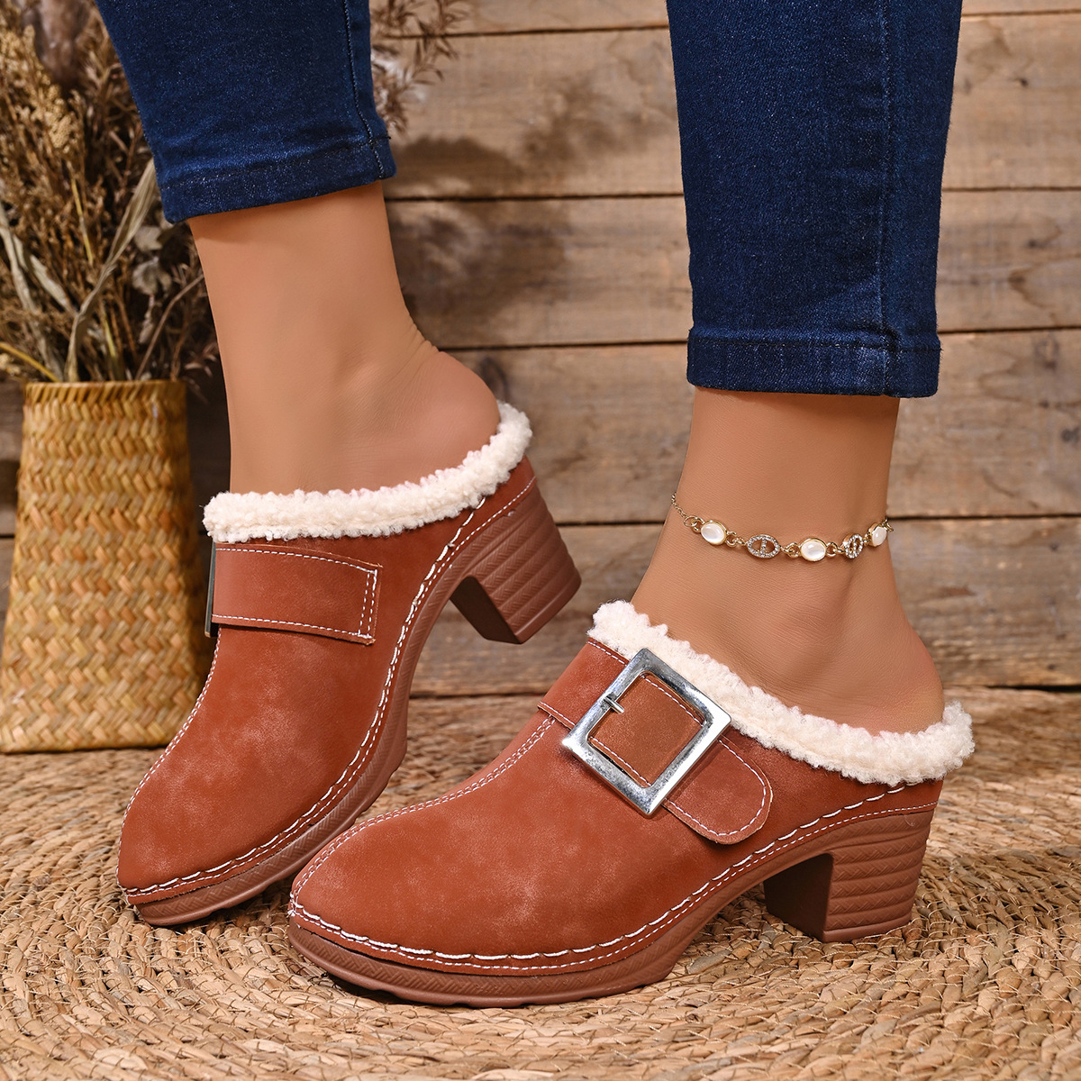 Women’s Vintage Plush-Lined Mules – Cozy Slip-On Shoes for Fall & Winter